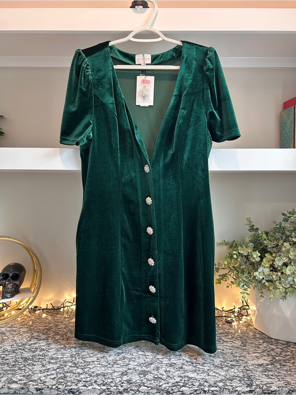 Sugarlips | Emerald Green Velvet Button-Front Dress